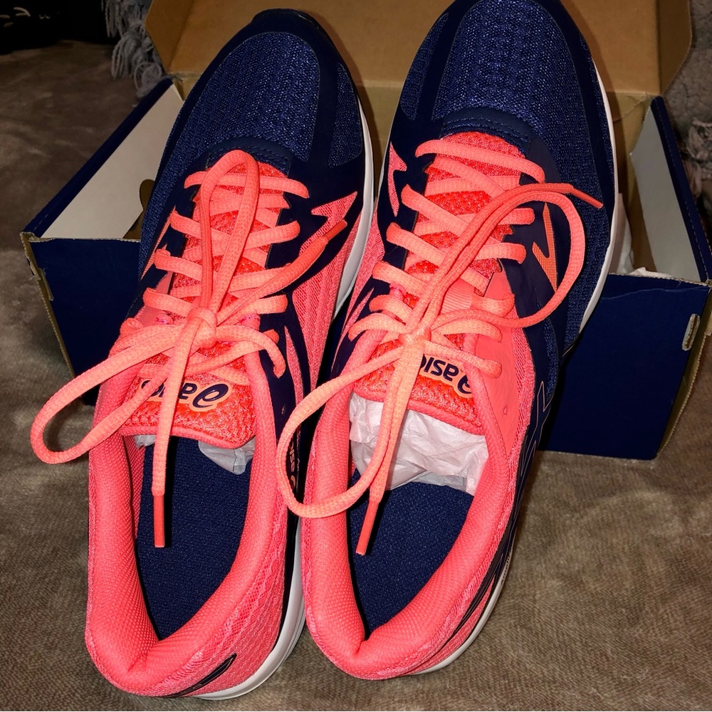 Asics Sneakers - Picture 4 of 7